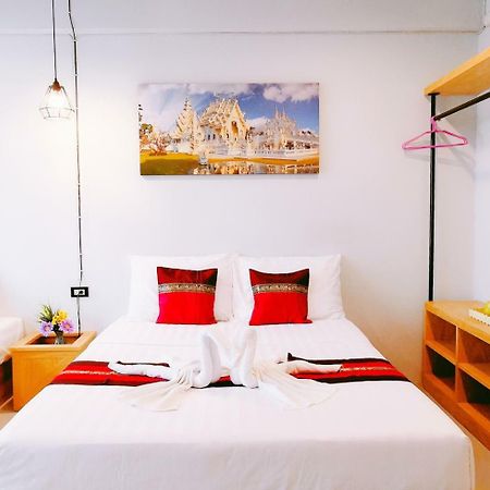 Little Lanna Guesthouse Chiang Mai Dış mekan fotoğraf