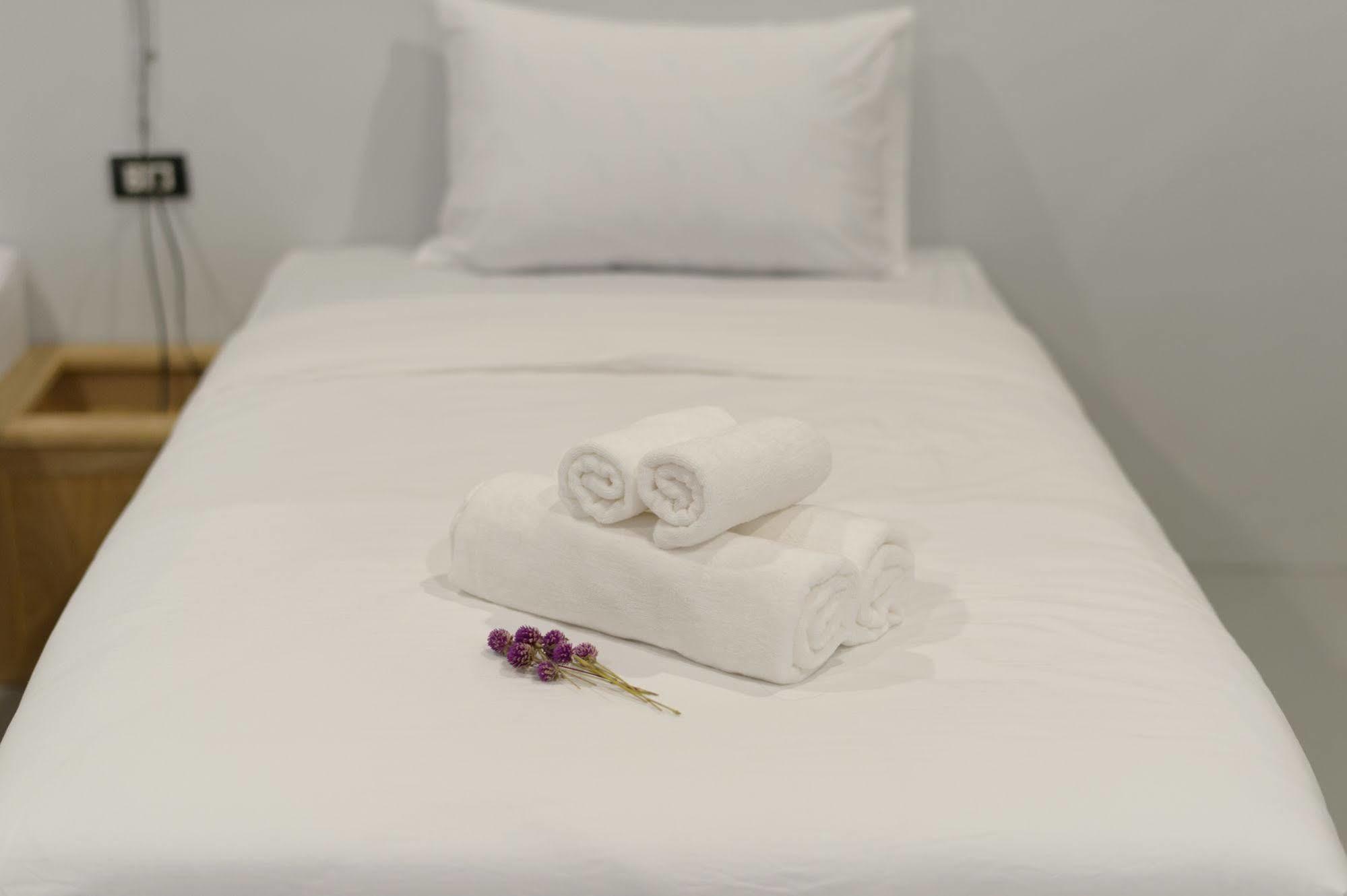 Little Lanna Guesthouse Chiang Mai Dış mekan fotoğraf