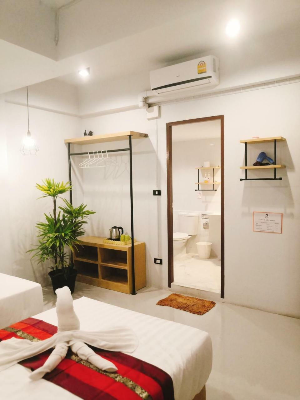 Little Lanna Guesthouse Chiang Mai Dış mekan fotoğraf