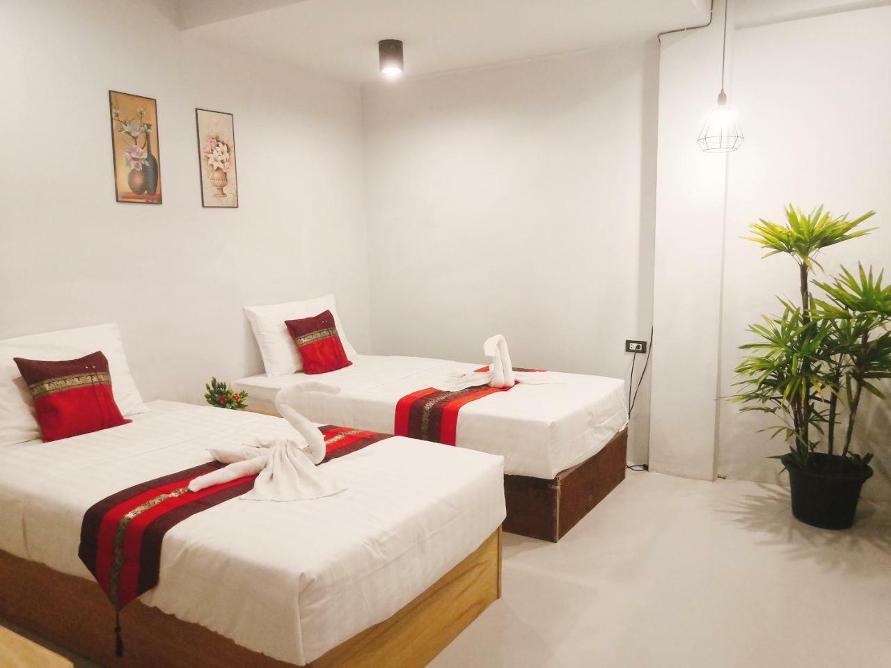 Little Lanna Guesthouse Chiang Mai Dış mekan fotoğraf