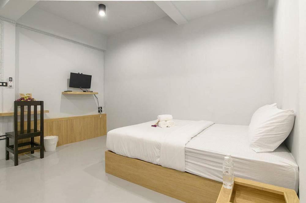 Little Lanna Guesthouse Chiang Mai Dış mekan fotoğraf